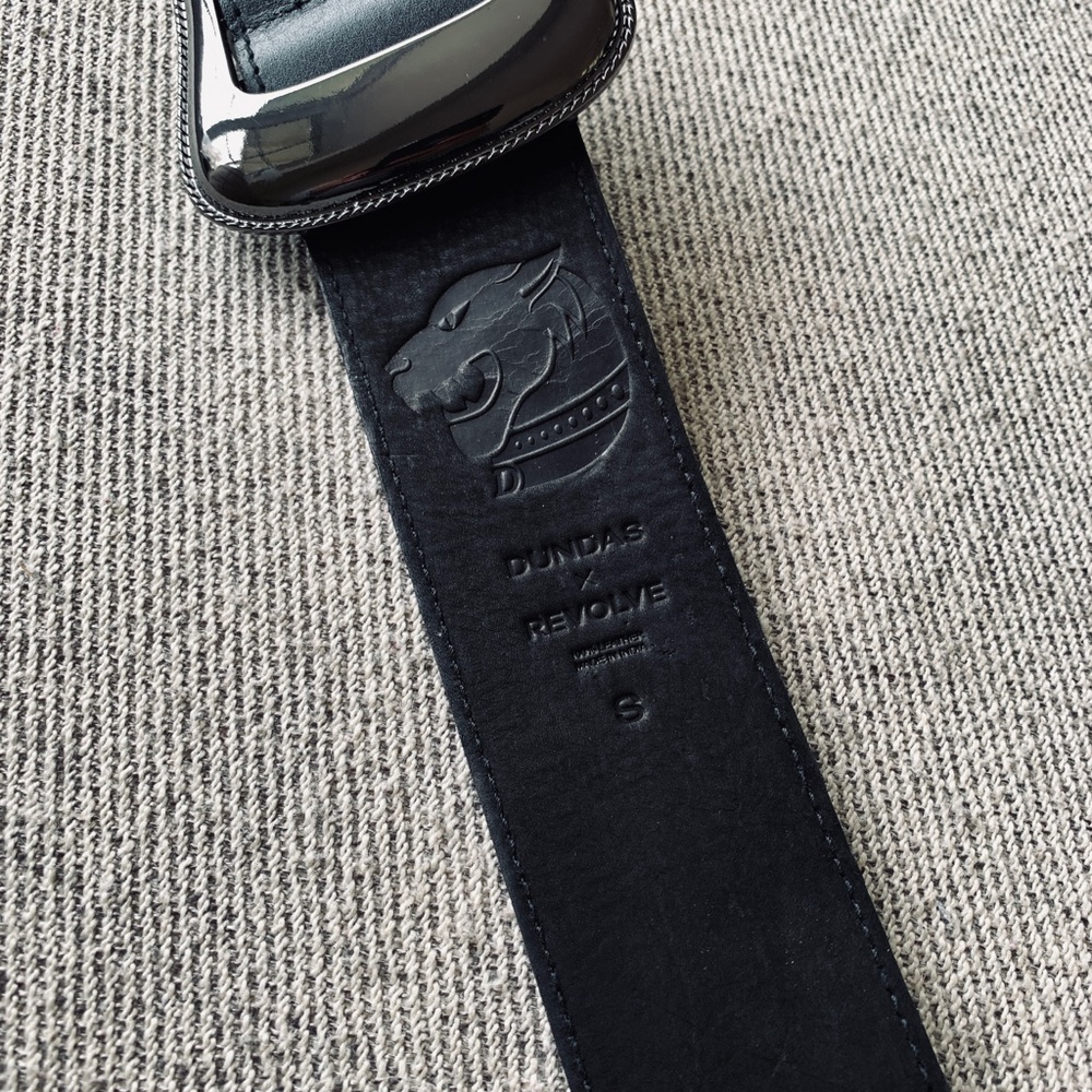 - NEW DUNDAS X REVOLVE Black Belt AX5 - Picture 7 of 9